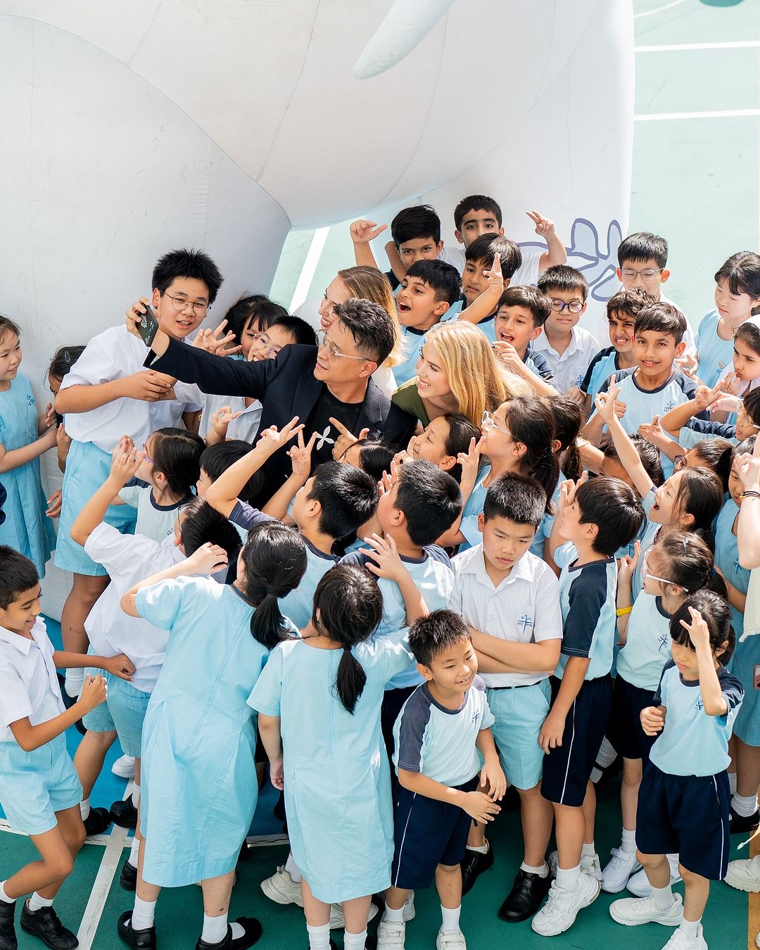Visit to SKH Holy Carpenter Primary School in Hong Kong Visit to SKH Holy Carpenter Primary School in Hong Kong